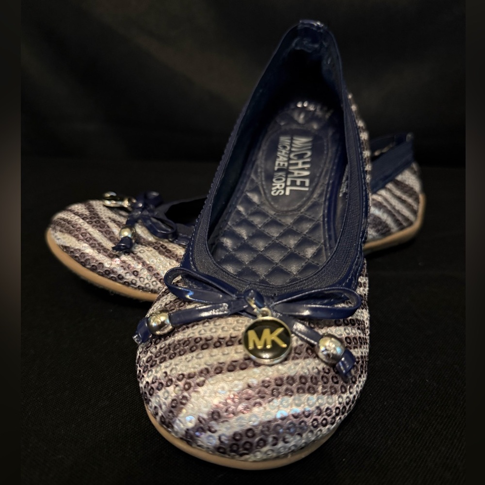 Michael Kors Kory Ballet Flat Girls Size 1 Silver Sequin Bow Navy Zebra